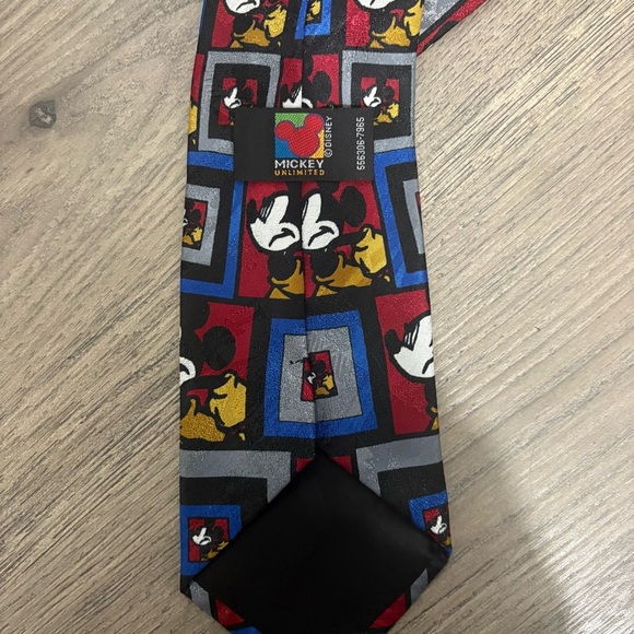 Vintage 90s Disney Mickey Unlimited Men's Mickey Mouse Tie - Picture 4 of 5